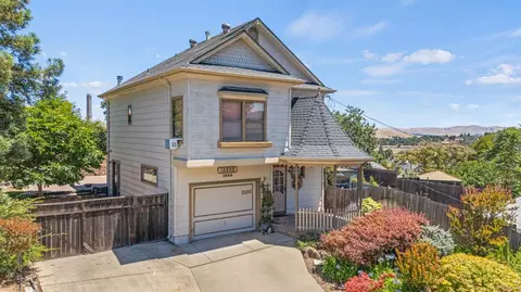 2295 S Crest Ave, Martinez, CA 94553