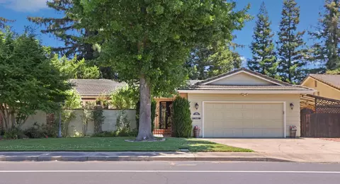 806 S Mills Ave, Lodi, CA 95242
