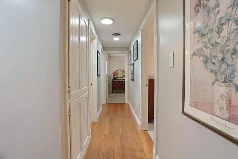 Entry Way - 806 S Mills Ave, Lodi, CA 95242 photo 4 of 4