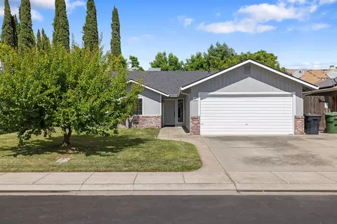 Exterior - 947 Kingery Dr, Ripon, CA 95366 photo 3 of 7