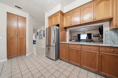 Kitchen - 2622 Tejon St, Lodi, CA 95242 photo 6 of 9