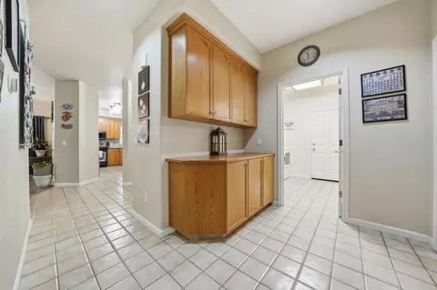 Entry Way - 2622 Tejon St, Lodi, CA 95242 photo 5 of 6