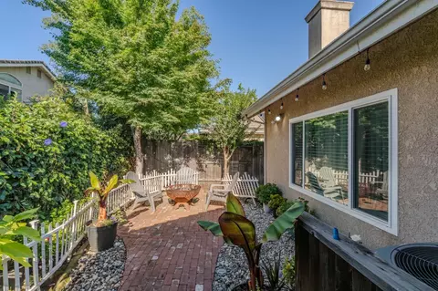 Exterior - 2622 Tejon St, Lodi, CA 95242 photo 10 of 12