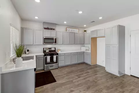 Kitchen - 2887 Krone Way, Antelope, CA 95843 photo 1 of 4