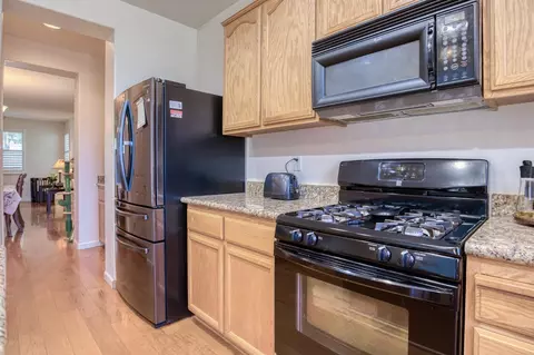 Kitchen - 3724 Macadamia Ln, Ceres, CA 95307 photo 2 of 3