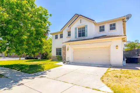 3724 Macadamia Ln, Ceres, CA 95307