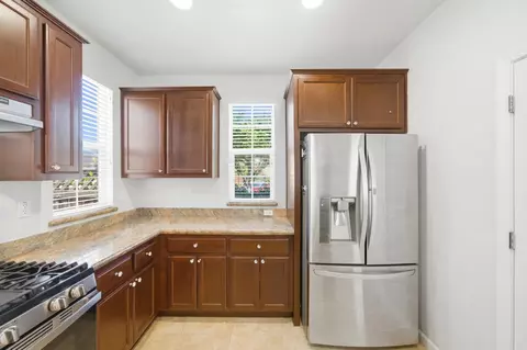 Kitchen - 698 Equinox Loop, Lincoln, CA 95648 photo 3 of 3