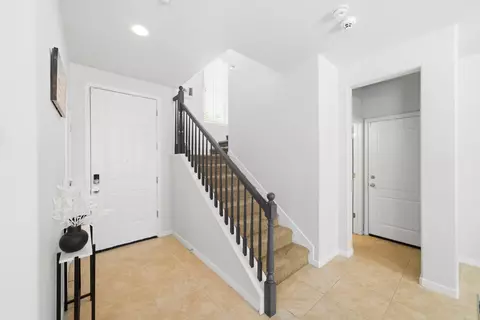 Entry Way - 698 Equinox Loop, Lincoln, CA 95648 photo 2 of 8