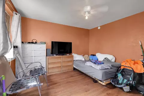 Bedroom - 2111 Hackett Rd, Ceres, CA 95307 photo 3 of 4