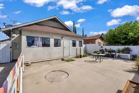 Exterior - 2111 Hackett Rd, Ceres, CA 95307 photo 1 of 6