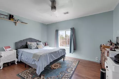 Bedroom - 2111 Hackett Rd, Ceres, CA 95307 photo 4 of 4