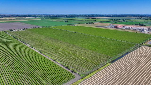 37830 Jefferson Blvd, Clarksburg, CA 95612
