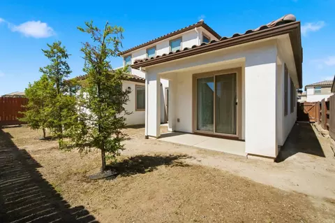 Exterior - 4344 Vanguard Dr, Modesto, CA 95356 photo 5 of 8