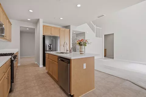 Kitchen - 4344 Vanguard Dr, Modesto, CA 95356 photo 2 of 7