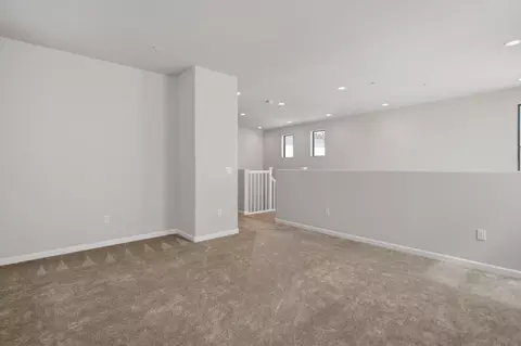 Living - 4344 Vanguard Dr, Modesto, CA 95356 photo 12 of 12