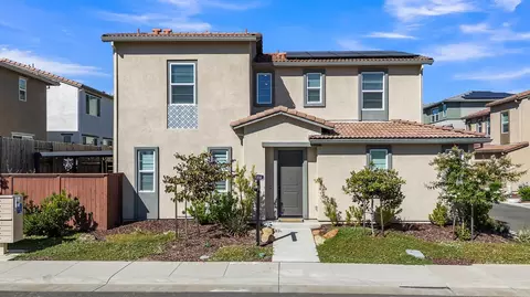 3356 Gallatin Dr, Folsom, CA 95630