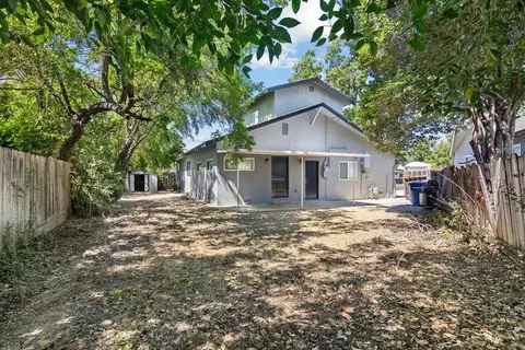 Exterior - 909 Malibu Ct, Modesto, CA 95350 photo 5 of 7