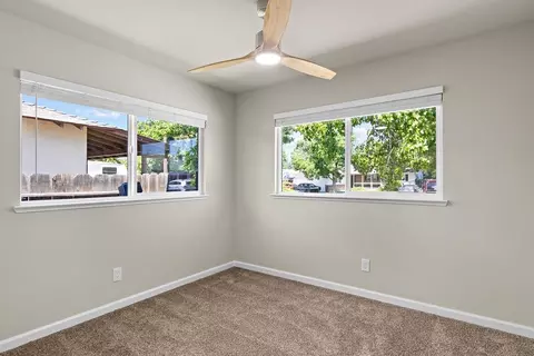 Bedroom - 909 Malibu Ct, Modesto, CA 95350 photo 3 of 9