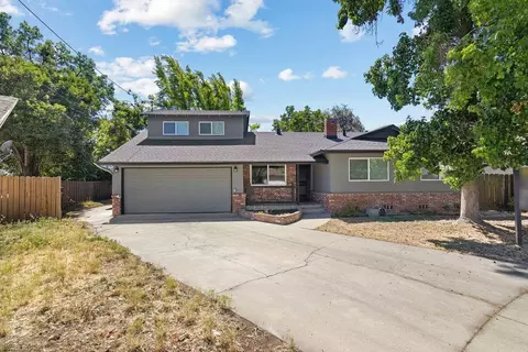 909 Malibu Ct, Modesto, CA 95350
