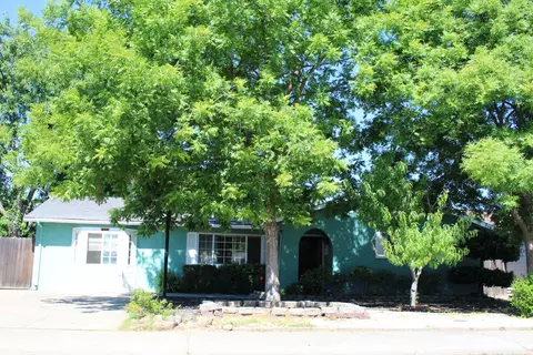 602 Brookwood Rd, Roseville, CA 95678