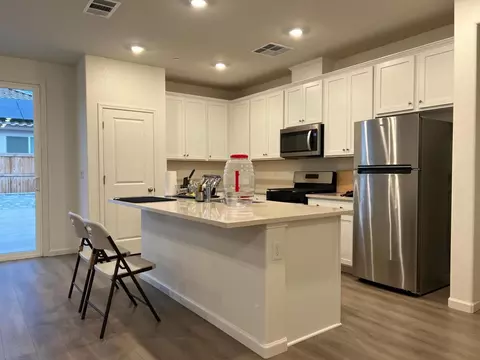 Kitchen - 1808 Apiary Way, Hughson, CA 95326 photo 1 of 1