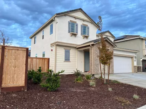 Exterior - 1808 Apiary Way, Hughson, CA 95326 photo 2 of 6