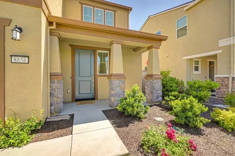 8858 Charrington Way, Sacramento, CA 95829