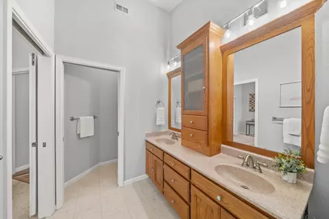 Bath - 3601 Amethyst Dr, Rocklin, CA 95677 photo 3 of 4