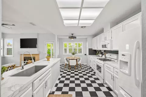 Kitchen - 3601 Amethyst Dr, Rocklin, CA 95677 photo 1 of 8
