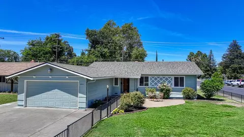 804 Kegle Dr, West Sacramento, CA 95605