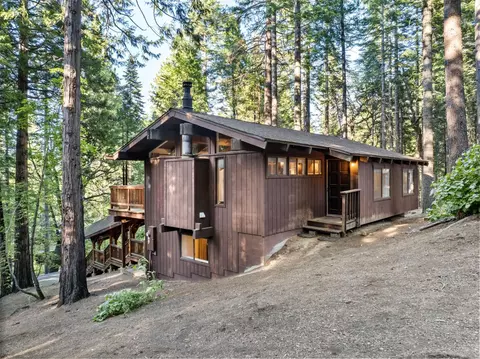Exterior - 2321 Cheyenne Way, Arnold, CA 95223 photo 1 of 19