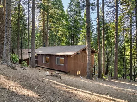 Exterior - 2321 Cheyenne Way, Arnold, CA 95223 photo 10 of 19