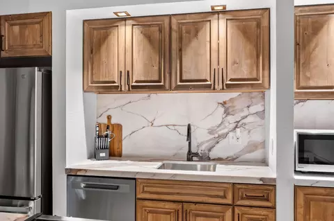 Kitchen - 2321 Cheyenne Way, Arnold, CA 95223 photo 3 of 6