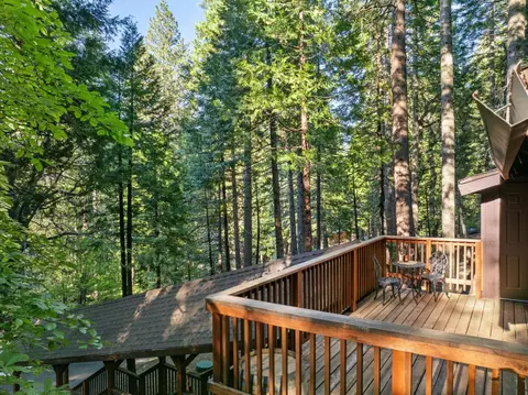 Exterior - 2321 Cheyenne Way, Arnold, CA 95223 photo 8 of 19