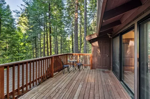 Exterior - 2321 Cheyenne Way, Arnold, CA 95223 photo 2 of 19