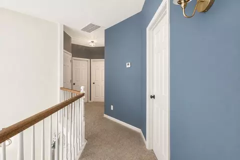 Entry Way - 3717 Havenhurst Ct, Modesto, CA 95355 photo 5 of 5