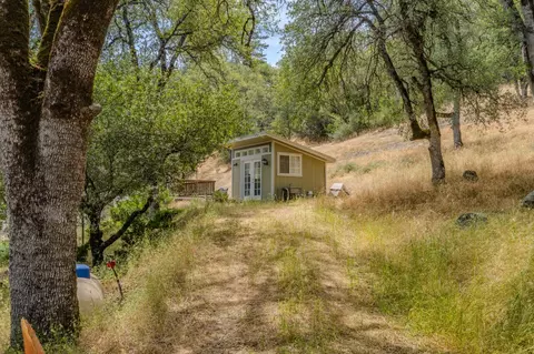 Exterior - 8531 Sheep Ranch Rd, Mountain Ranch, CA 95246 photo 5 of 12