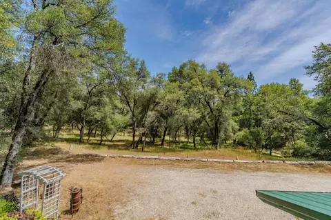 Exterior - 8531 Sheep Ranch Rd, Mountain Ranch, CA 95246 photo 6 of 12