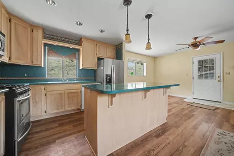 Kitchen - 8531 Sheep Ranch Rd, Mountain Ranch, CA 95246 photo 1 of 4