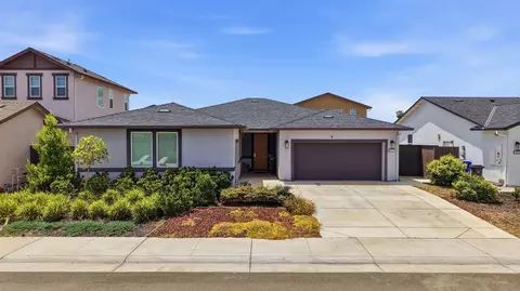 658 Nathaniel Ave, Galt, CA 95632