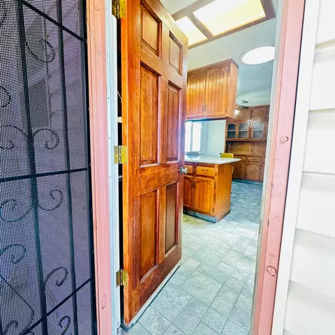 Entry Way - 1633 Walnut, Escalon, CA 95320 photo 4 of 4