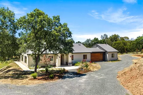 2295 Moran Ct, Auburn, CA 95603