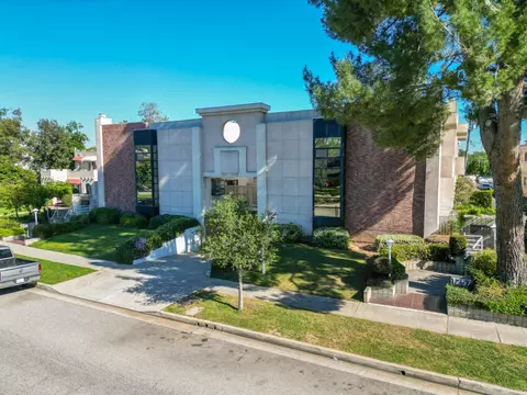 1257 Huntington Dr #A, South Pasadena, CA 91030