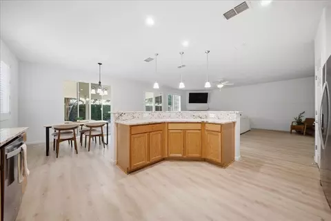 1358 Table Mountain Dr, Plumas Lake, CA 95961 photo 9
