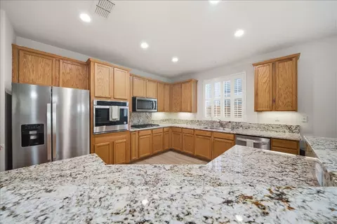 1358 Table Mountain Dr, Plumas Lake, CA 95961 photo 6