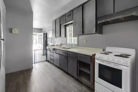Kitchen - 317 Barozzi Ave, Modesto, CA 95351 photo 1 of 1