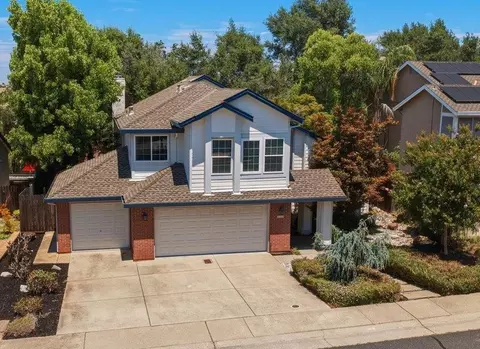 3219 Outlook Dr, Rocklin, CA 95765