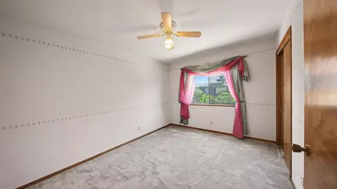 Bedroom - 2701 Twin Oak Ln, Modesto, CA 95355 photo 1 of 6