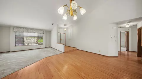 Living - 2701 Twin Oak Ln, Modesto, CA 95355 photo 1 of 9