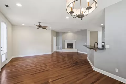 Living - 10587 Ridgecrest Dr, Jackson, CA 95642 photo 3 of 6